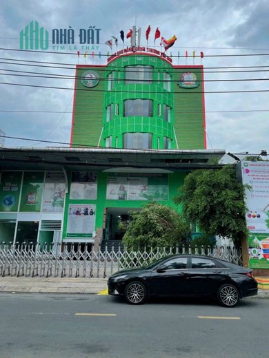 Chuyển nhượng nhà đang có hợp đồng cho trường Cao Đẳng thuê 500tr/tháng (Ký 10 năm)
