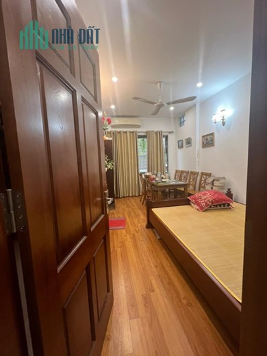 104m Mặt Tiền 9m Nhỉnh 14 Tỷ Phân Lô Ô Tô Dừng Đỗ Ngày Đêm Trung Tâm Quận Cầu Giấy. Khu Vực Dân Trí