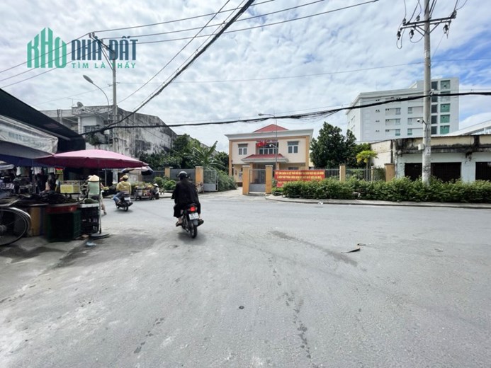 MẶT TIỀN KINH DOANH NGAY CHỢ HIỆP THÀNH QUẬN 12, GẦN 130M2, NGANG 5M, NỞ HẬU, SẴN DÒNG