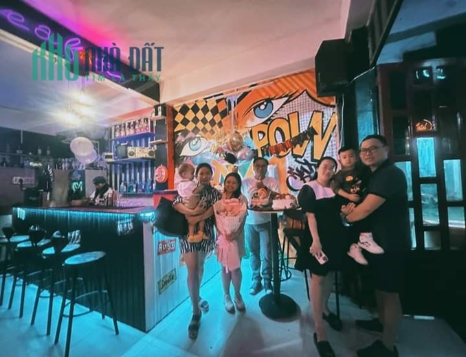 Chính Chủ Sang quán bar - cocktail-beer chill, tại trung tâm quận 1, đường Trần Hưng Đạo, phường