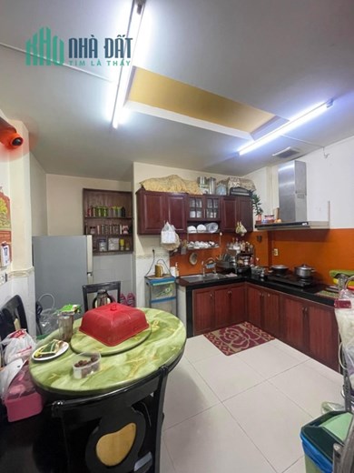 Bán Gấp Nhà Lê Văn Quới hẻm VIP 413 xe hơi đỗ cửa 45 m2 trệt lầu Nhỉnh 3 tỷ