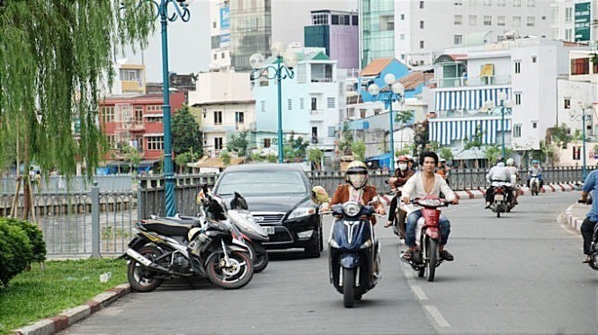 Mặt Tiền KD Hoàng Sa Tân Bình ,44m2 , 5 Tầng BTCT, HĐ thuê 40 tr/Tháng