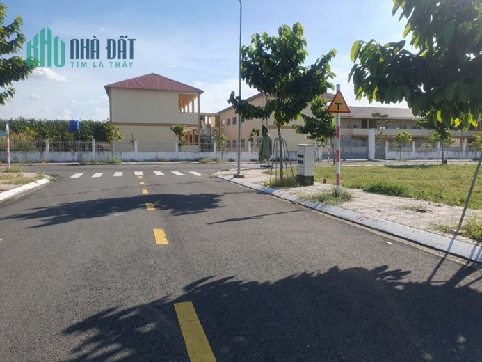 Chính chủ bán lô đất nam an liền kề trung tâm hành chính bàu bàng giá 1ty550