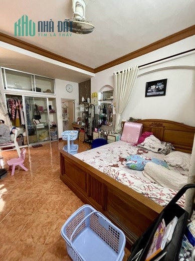 Nhà Bán 3 Tầng BTCT , CN 100m2 ,  Phan Đăng Lưu Phú Nhuận Giá  8.2 Tỷ