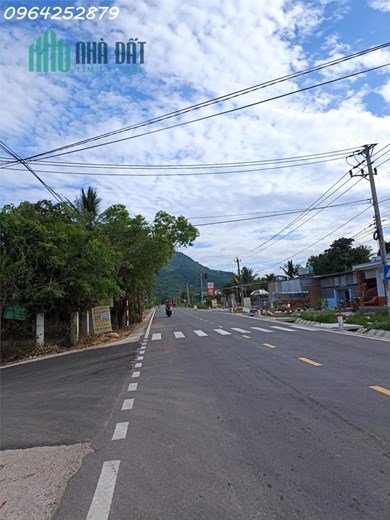 Bán lô góc 2 mặt đường lơn TL3 và đường 8m QH 16m