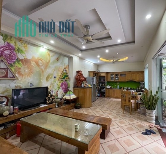 Bán nhà Sài Đồng, Ô tô, 2 thoáng, 71m2, 5T, TM, chỉ nhĩnh 5 tỷ.