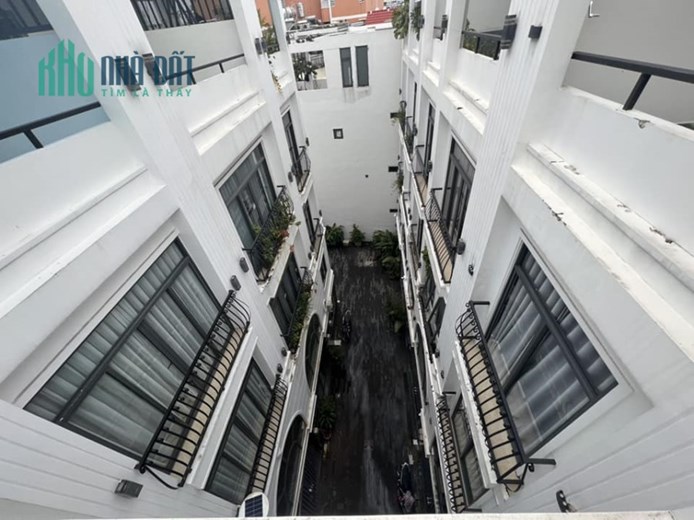 NHÀ 5 TẦNG - HẺM XE HƠI - GIÁ NHỈNH 8 TỶ.