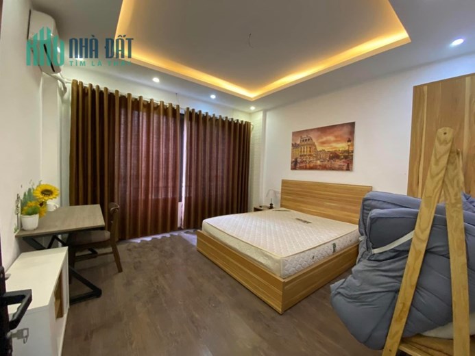 NHÀ ĐẸP Ở NGAY - TRẦN CUNG - CÀU GIẤY - 30M NHÀ 5 TẦNG - 4.55 TỶ