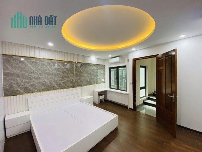 Nhà đẹp Phố Khương Trung, ngõ rộng gần ô tô, gần phố 35m2 giá chỉ nhỉnh 3 tỷ