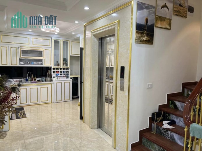 Cắt lỗ giảm chào 2.1 tỷ nhà phân lô Nhân Hòa 45m2 7 tầng TM Gara ô tô - KD - VP chỉ 8.8 tỷ ở ngay
