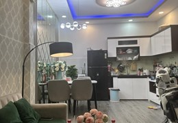 Bán nhà đẹp 2 tầng 2PN, 37m2, Lạc Long Quân, Tân Bình, chỉ 3.75 tỷ TL