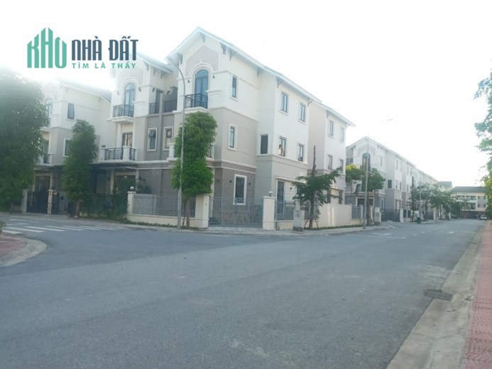 Biệt thự áp góc, hướng Nam. 6 tỉ 5. VSIP, tp Từ Sơn, Bắc Ninh.