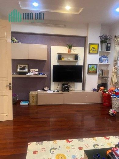 135m Nhỉnh 8 Tỷ Phố Hoàng Quốc Việt Cầu Giấy. Vài Bước Chân Ra Ô Tô Tránh. Cạnh Nhiều Trường Đại