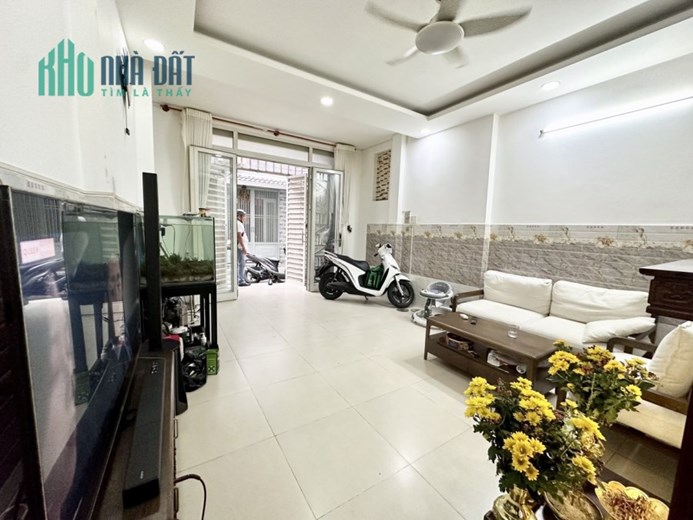 Bán nhà đẹp HXH thông Âu Cơ quận Tân Phú 55m2 -4T BTCT nhỉnh 5 tỷ TL