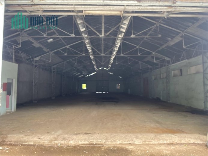 Cho thuê xưởng 920m2 địa chỉ 2A Phan Văn Trị, Phường 10, Gò Vấp