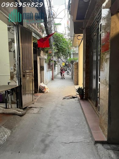 BÁN NHÀ PHÁO ĐÀI LÁNG, QUẬN ĐỐNG ĐA, NGÕ RỘNG, THÔNG TỨ PHÍA, CÁCH Ô TÔ 30M, CHỈ 3.9 TỶ