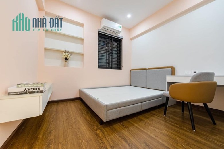Nhà Hào Nam 30m*5T, 3PN, 3 Gác Tránh 3.5 tỷ