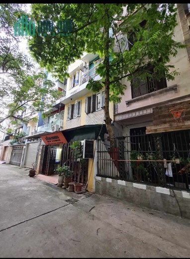 HIẾM, Phân lô phố Trung Hòa, 40m2*4T, MT5m, Gara ô tô, ngõ thông ô tô vòng quanh, 10 tỷ