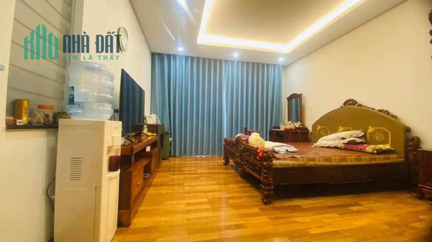 [SIÊU HIẾM] Phân lô phố Trung Kính to, 45m2*4T, MT5m, Gara ô tô, mặt ngõ thông, 9 tỷ
