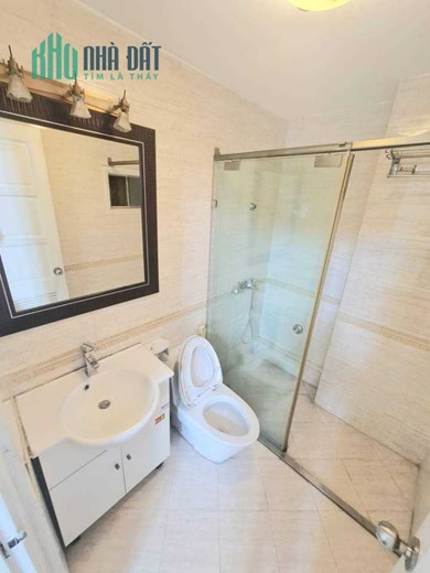 [SIÊU HIẾM] Phân lô phố Trung Kính to, 45m2*4T, MT5m, Gara ô tô, mặt ngõ thông, 9 tỷ