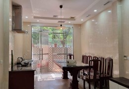 129m Mặt Tiền 10m Nhỉnh 12 Tỷ Phố Phan Văn Trường Cầu Giấy. Vỉa Hè Rộng Xây Toà Nhà Văn Phòng Cực