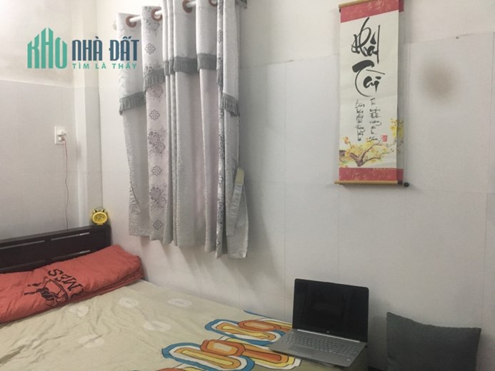 BÁN NHÀ HUỲNH TẤN PHÁT, QUẬN 7, DT 250M2, GIÁ NHỈNH 4 TỶ