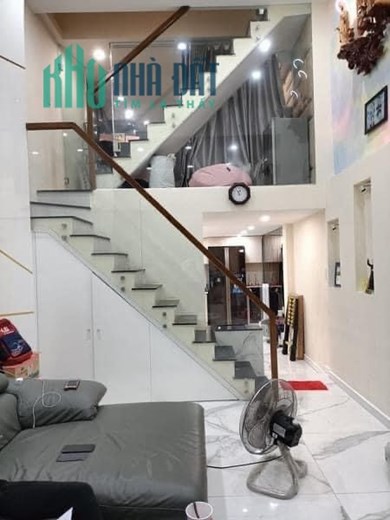 Bán Gấp Nhà 37m2, Đường Phạm Văn Hai, Phường 5, Quận Tân Bình.