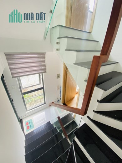 Bán nhà mới đẹp Ông Ích Khiêm Quận 11 40m2 4 tầng BTCT Hẻm ba gác nhỉnh 5 tỷ