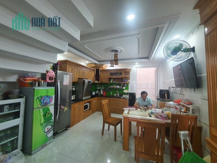 Bán Biệt Thự Mini mới 5 tầng HXH Mã Lò Bình Tân 70m2 5PN chỉ nhỉnh 8 tỷ thương lượng