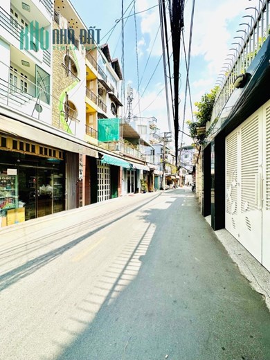 Bán nhà cách mặt tiền 2 căn Nguyễn Thượng Hiền giá nhỉnh 5 tỷ