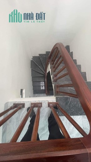 40m 6 Tầng Nhỉnh 8 Tỷ Phân Lô Cầu Giấy. Sát ĐH Sư Phạm. Ô Tô Chạy Vòng Quanh. Chủ Cần Bán Gấp