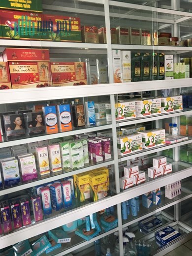 Mình cần sang lại nhà thuốc hoạt động 7 năm Ngay đường chính Uyên Hưng, giá thuê 3,5tr/ tháng