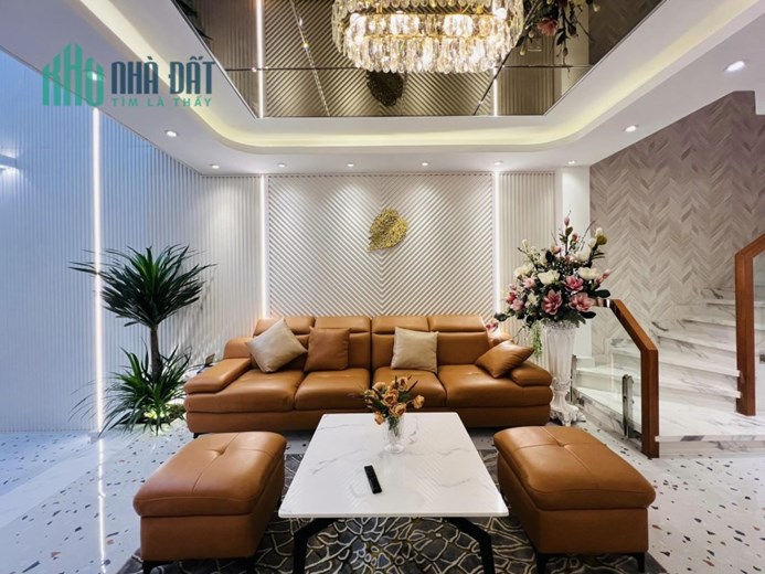 Bán Nhà Lê Văn Thọ Gò Vấp 5 Tầng Vip Đẹp Nhỉnh 8 tỷ