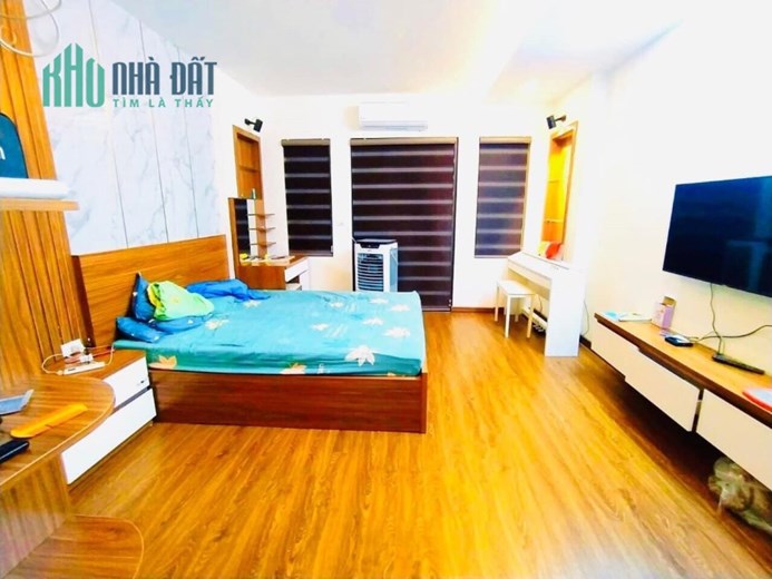 BÁN NHÀ 6 TẦNG DƯƠNG QUẢNG HÀM  - TT CẦU GIẤY - 6 TẦNG LONG LANH - NỘI THẤT XỊN - SÁT NGÕ Ô TÔ QUA