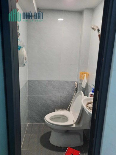 HẺM XE HƠI NNGUYỄN KIỆM Phường 4 Phú Nhuận- DT 67m2 ( 4x17) - Giá chỉ 3 tỷ xx