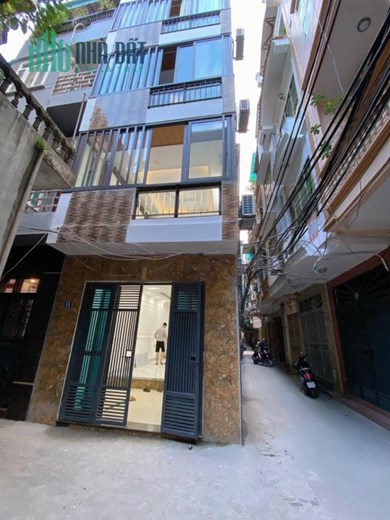 Siêu Phẩm Phân Lô Quân Đội Phố Đội Nhân, Ba Đình. 37/42m2 x 5 tầng. Nhà 2 mặt ngõ. Cực VIP. Cần