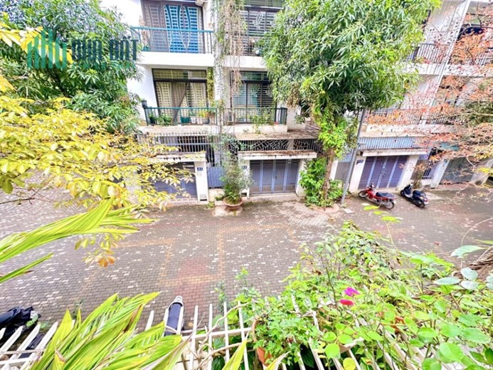 Bán nhà khu đô thị Ao Sào, Hoàng Mai 70m2 x4Tầng, Ôtô tránh, kinh doanh, giá 11.4 tỷ 0969693855.