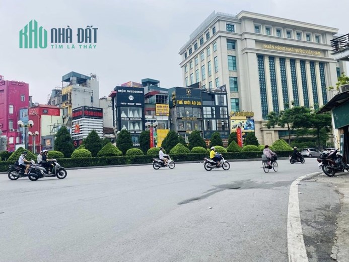 Bán nhà ngõ 96 Đê La Thành, ô tô, 56m2, MT6m, lô góc, kinh doanh giá 6 tỷ