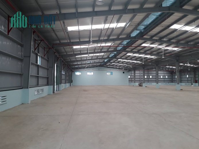 Bán kho xưởng tại thị trấn Phú Xuyên - Hà Nội đã có 7500m2 kho xưởng trên đất.