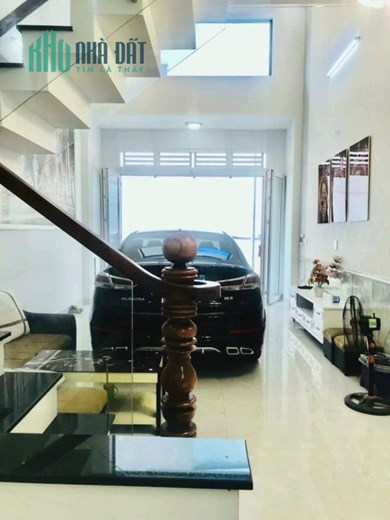 Nhà Đẹp Trần Quang Diệu Q3, 5 Tầng BTCT , HXH Thông 62m2, ,Giá 11 Tỷ