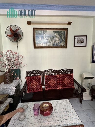 Cần bán nhà lô góc Hẻm nhựa 8m Lý Thường Kiệt 5,2mx16m 3 tầng chỉ 11,5 tỷ.