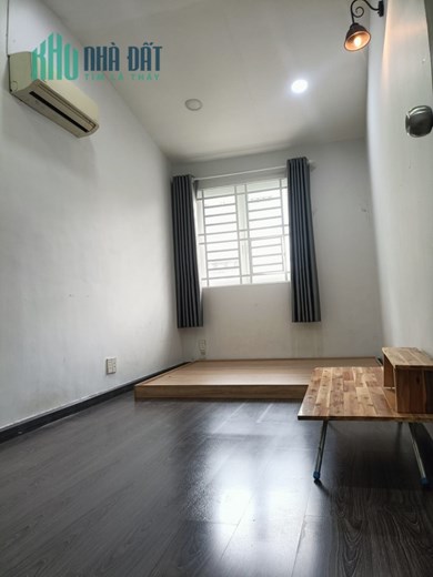 NHỈNH 5.15 TỶ - NHÀ BA MẶT THOÁNG - HẺM THÔNG - OTO 4 CHỖ VÀO TẬN NHÀ.