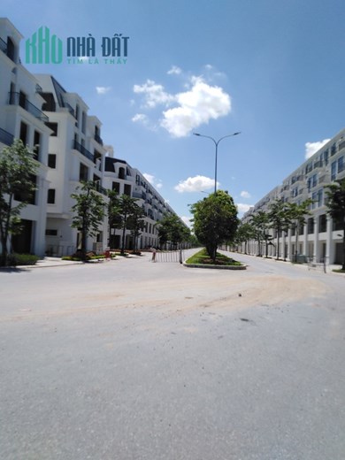 BÁN BIỆT THỰ KĐT KIM CHUNG-DI TRẠCH, Hoài Đức, 140m2x5, oto, VP, nhỉnh 14 tỷ, hung1st
