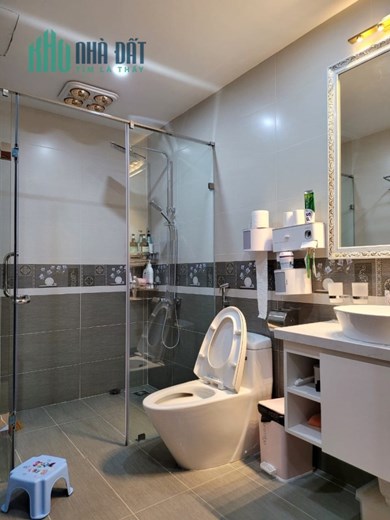 SIÊU PHẨM VIP VĂN PHÚ, MẶT ĐƯỜNG 24M, KD SẦM UẤT, DT 80M x 5T x MT5m, NỘI THẤT GỖ CAO CẤP