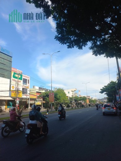 🔴NHÀ 2 TẦNG MT TÔN ĐỨC THẮNG - SÁT ĐƯỜNG ÂU CƠ