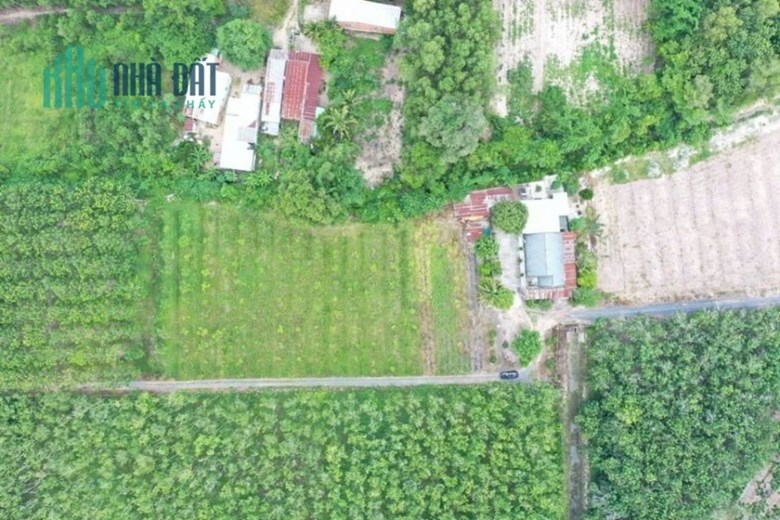Bán gấp lô đất ngay KCN Thạnh Đức,full thổ,sổ sẵn chỉ 550tr