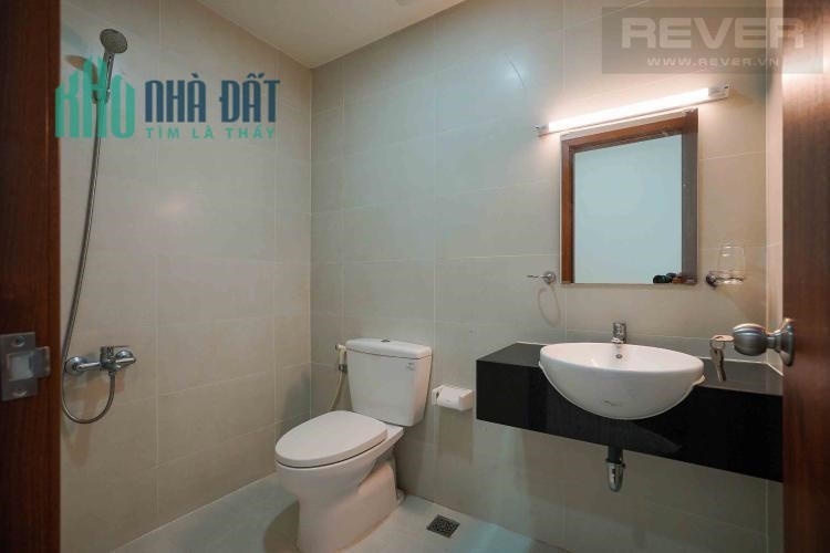 Bán rẻ căn hộ cao cấp Grand Riverside 2 phòng ngủ full nội thất Bến Vân Đồn TP.HCM