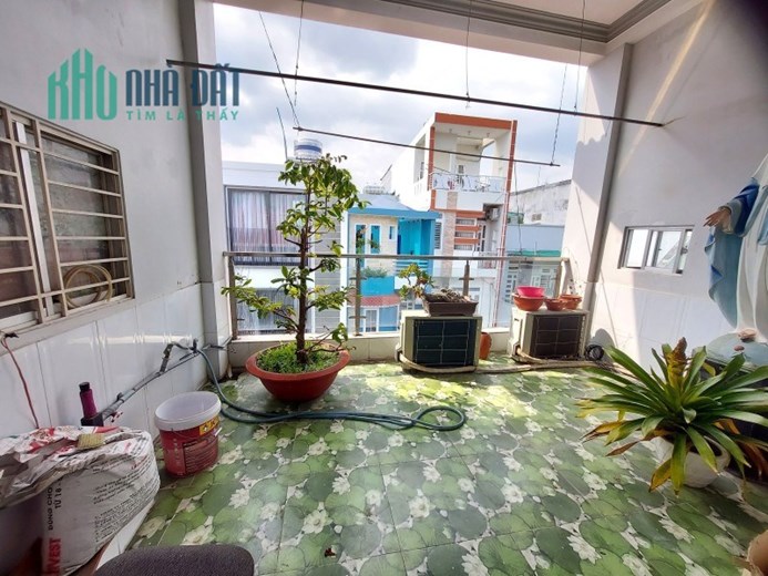 Giảm chào 2.1tỷ bán gấp nhà đẹp Full nội thất HXT 650/ P.Văn.Trị, 68m2