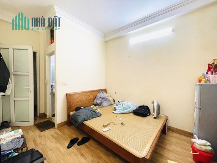 Bán nhà dòng tiền 20 Tôn Thất Tùng, Đống Đa, 65m, 9PN, lô góc, thuê 30tr/th, chỉ 7.2 tỷ