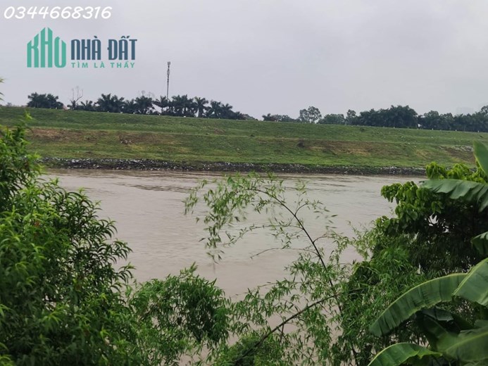 Bán đất view sông, thoáng vĩnh viễn, ô tô vào nhà. 110m2 giá 3.5 tỷ
